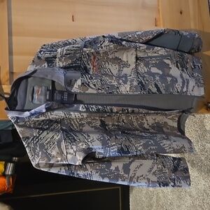 Sitka Jacket - Youth Large